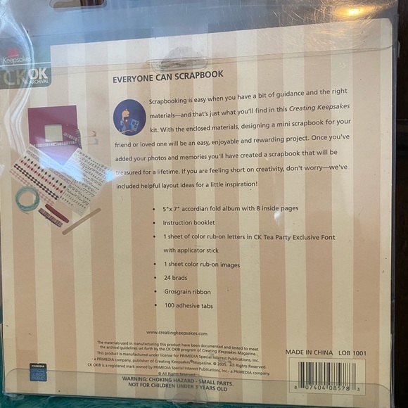 Scrapbook Kit - Picture 2 of 3